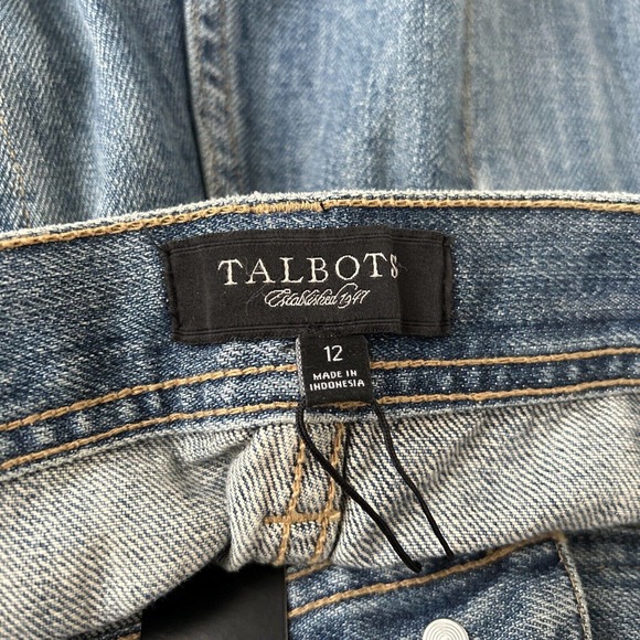 Talbots Jeans Women's Straight Leg Ankle Jeans Sz 12 (35x28) Medium Wash NWT - Picture 3 of 8